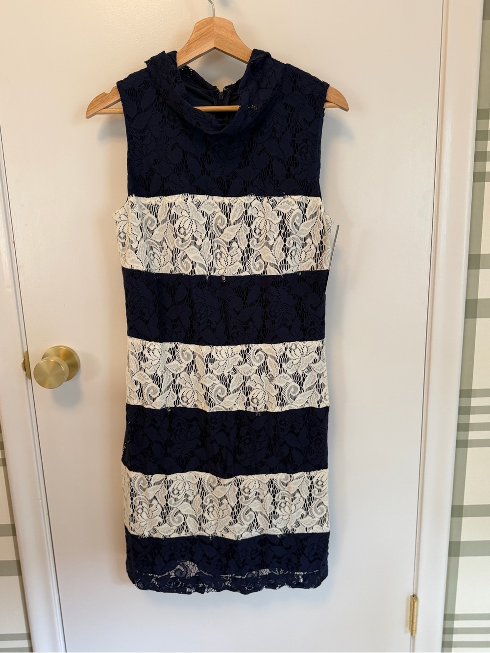 NWT Tahari ASL Navy and Ivory Lace Stripe Shift Dress